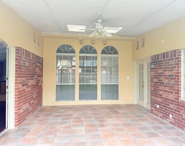 5010 Rebel Ridge Drive - Photo Thumbnail 20