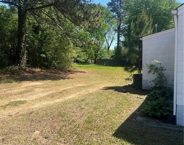 2107 Johnson Street - Photo Thumbnail 1