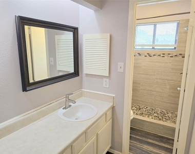 1335 Willersley Lane - Photo Thumbnail 10