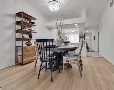 6750 Beach Resort Drive - Photo Thumbnail 16