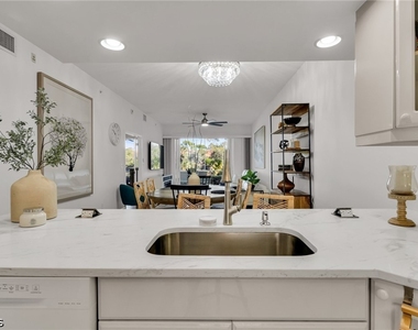 6750 Beach Resort Drive - Photo Thumbnail 10