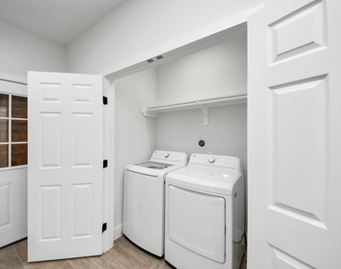8015 Elbert Street - Photo Thumbnail 12