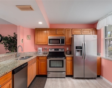 5959 Winkler Road - Photo Thumbnail 6