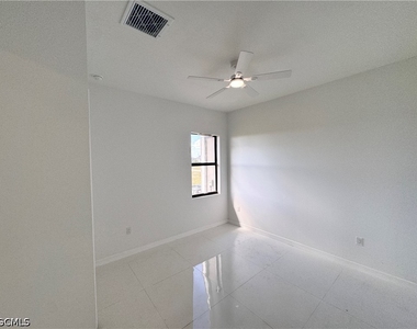 4402 Nw 34th Terrace - Photo Thumbnail 18