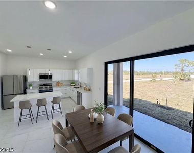 4402 Nw 34th Terrace - Photo Thumbnail 5