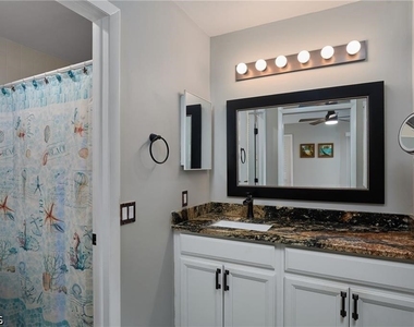 15489 Admiralty Circle - Photo Thumbnail 17