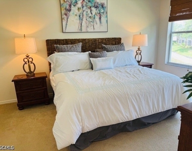11012 Mill Creek Way - Photo Thumbnail 11