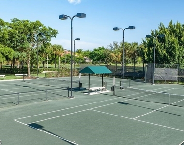 11012 Mill Creek Way - Photo Thumbnail 35