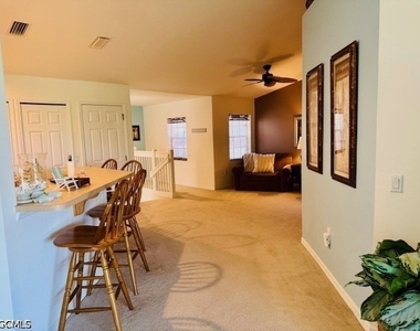 11012 Mill Creek Way - Photo Thumbnail 6