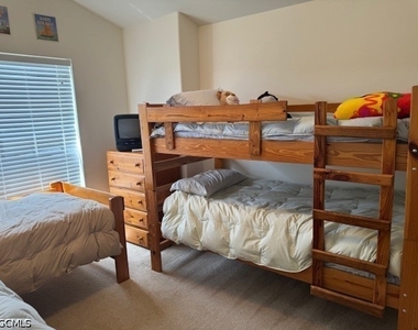 11012 Mill Creek Way - Photo Thumbnail 22