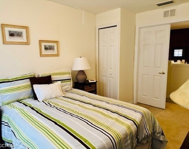11012 Mill Creek Way - Photo Thumbnail 18