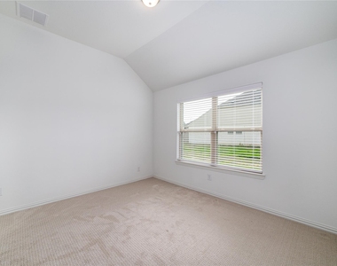 2010 Orchid St - Photo Thumbnail 21