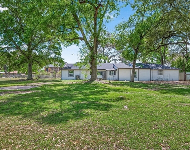 815 Brooks Avenue - Photo Thumbnail 45