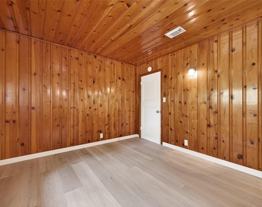 815 Brooks Avenue - Photo Thumbnail 38