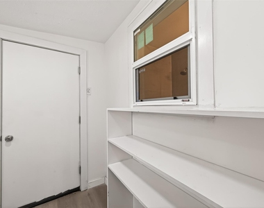 815 Brooks Avenue - Photo Thumbnail 42