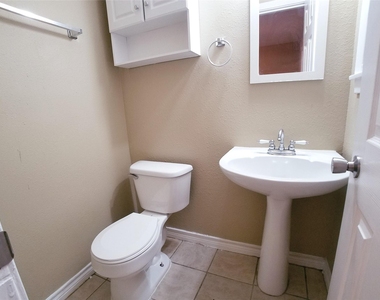 3310 Marvin Road - Photo Thumbnail 11