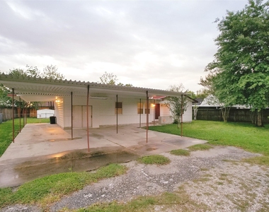 3310 Marvin Road - Photo Thumbnail 2