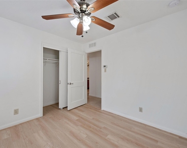 1510 Afton Street - Photo Thumbnail 17