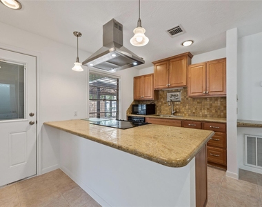 1510 Afton Street - Photo Thumbnail 8