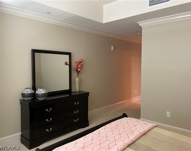 9115 Strada Place - Photo Thumbnail 14