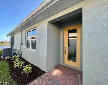 842 Enbrook Loop - Photo Thumbnail 1