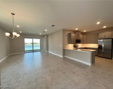 842 Enbrook Loop - Photo Thumbnail 4