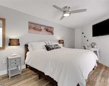 25850 Hickory Boulevard - Photo Thumbnail 11