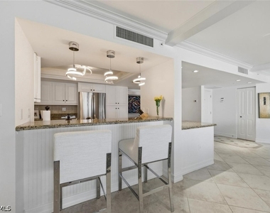 4751 Gulf Shore Boulevard N - Photo Thumbnail 10