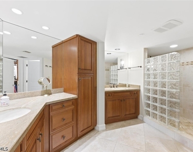 4751 Gulf Shore Boulevard N - Photo Thumbnail 20