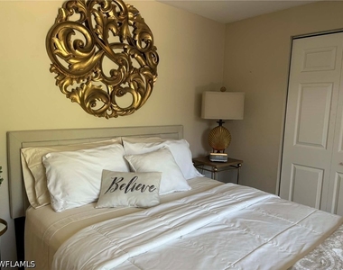 1156 Oakes Boulevard - Photo Thumbnail 16