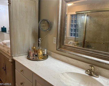 1156 Oakes Boulevard - Photo Thumbnail 30