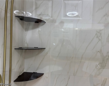 1156 Oakes Boulevard - Photo Thumbnail 25