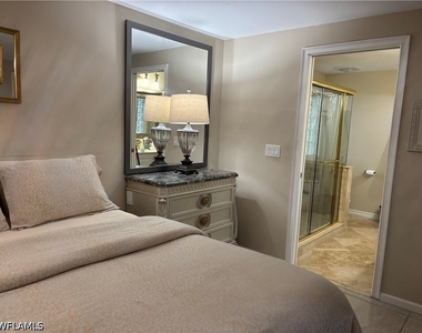1156 Oakes Boulevard - Photo Thumbnail 19