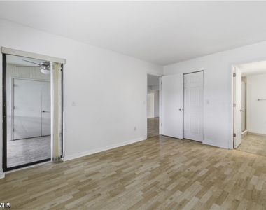 28161 Pine Haven Way - Photo Thumbnail 4