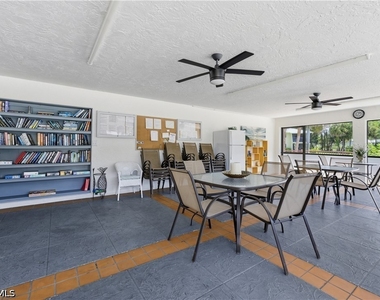 28161 Pine Haven Way - Photo Thumbnail 8