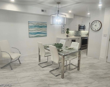 3000 Gulf Shore Boulevard N - Photo Thumbnail 2