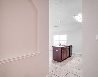 6227 Lovage Avenue - Photo Thumbnail 8