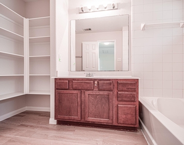 6227 Lovage Avenue - Photo Thumbnail 18