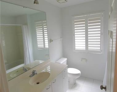 2880 Citrus Lake Drive - Photo Thumbnail 12