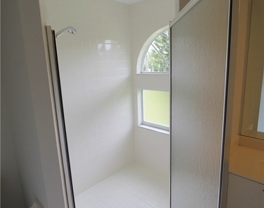 2880 Citrus Lake Drive - Photo Thumbnail 10