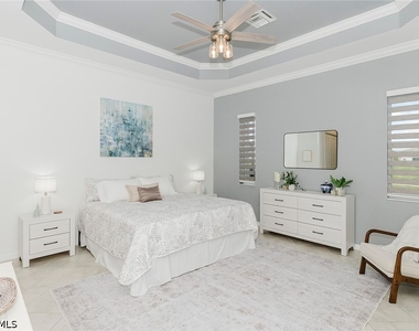 5938 Berwick Lane - Photo Thumbnail 3
