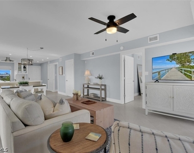 991 N Barfield Drive - Photo Thumbnail 1