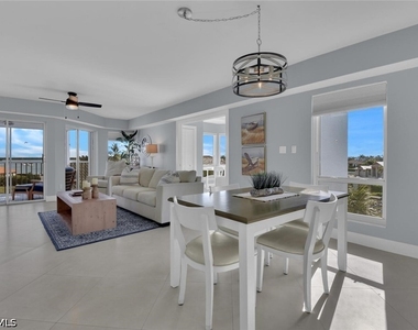 991 N Barfield Drive - Photo Thumbnail 10