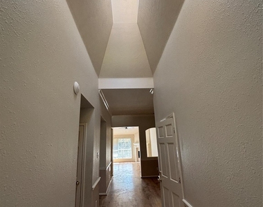 3526 Glenhill Drive - Photo Thumbnail 1