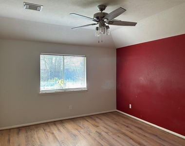 3526 Glenhill Drive - Photo Thumbnail 12