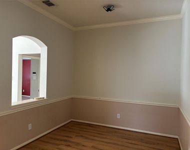 3526 Glenhill Drive - Photo Thumbnail 5