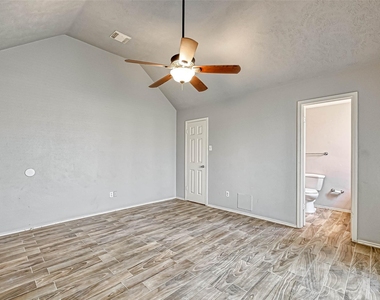 2235 Sentinal Oaks Street - Photo Thumbnail 27