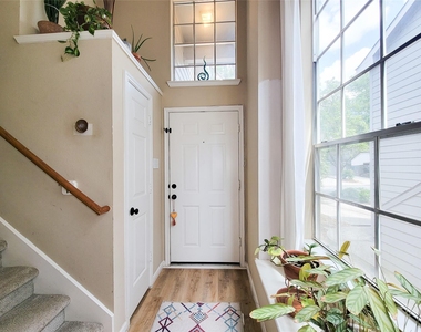 42 Wineberry Place - Photo Thumbnail 3