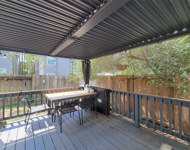 42 Wineberry Place - Photo Thumbnail 25