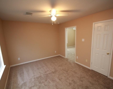 6418 Mountain Pines Lane - Photo Thumbnail 7